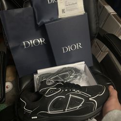 Dior B30 
