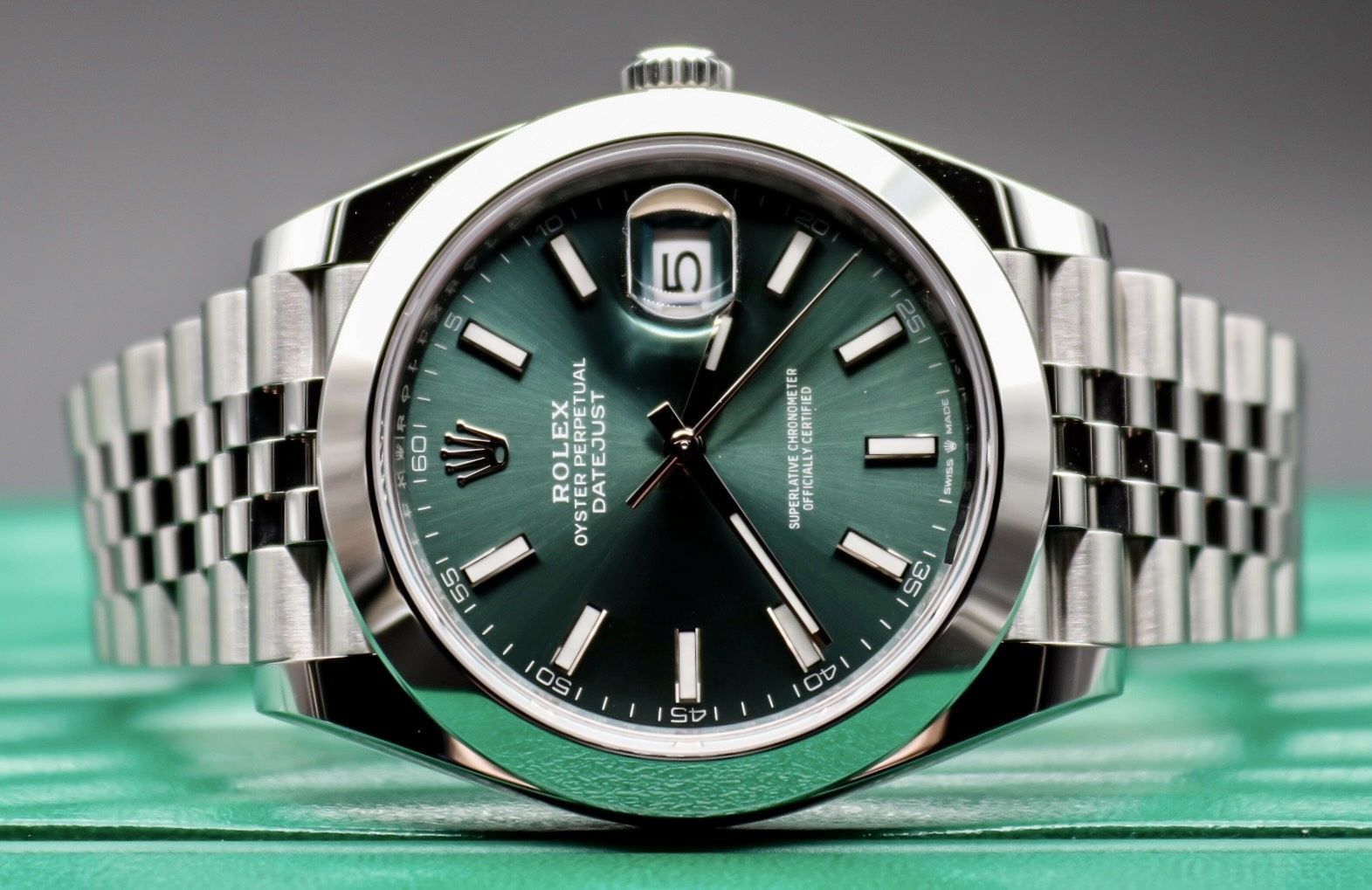 Rolex Datejust 41MM. 126300. Mint Green. Jubilee! NEW! 2024!