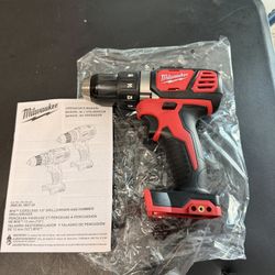 New Milwaukee M18 Drill Driver 