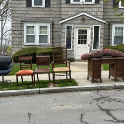 Free Chairs, Desk, Rug