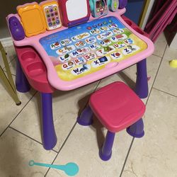 V Tech Activity Desk 