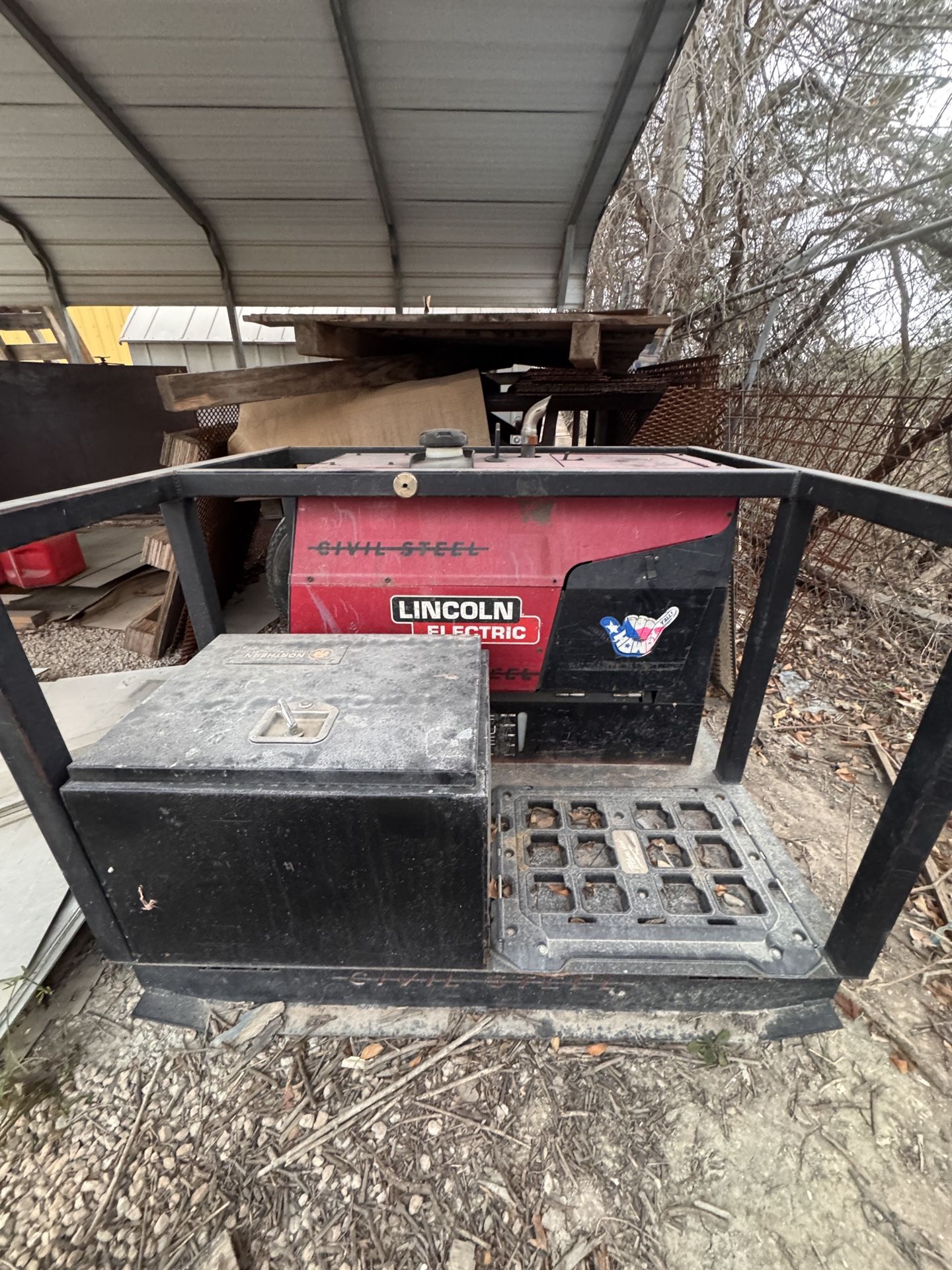 Lincoln Electric Eagle With Skid