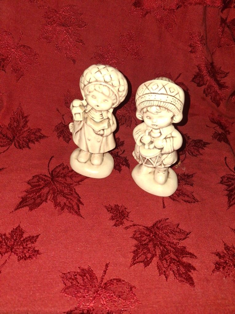Just In Time For Christmasf Vintage Figurines