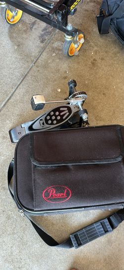 Pearl Single Chain Kick Drum Pedal with Bag