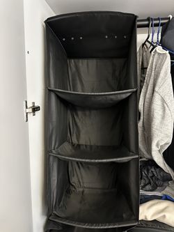 Hanging Shelves black