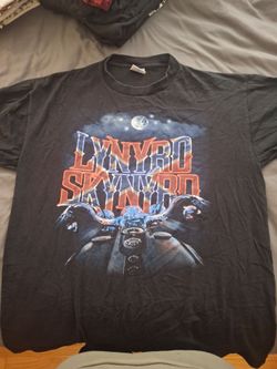 Lynard Skynard Twenty Shortsleeve 2XL Shirt