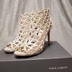 New High Heels Size 10 Asking $65