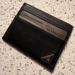 Prada Wallet -Saffiano Leather