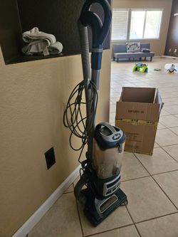 Dyson Lift Away Deluxe