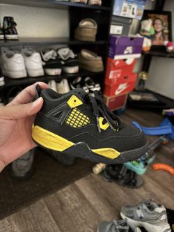  Air Jordan 4 Retro Thunder' 2023 9c