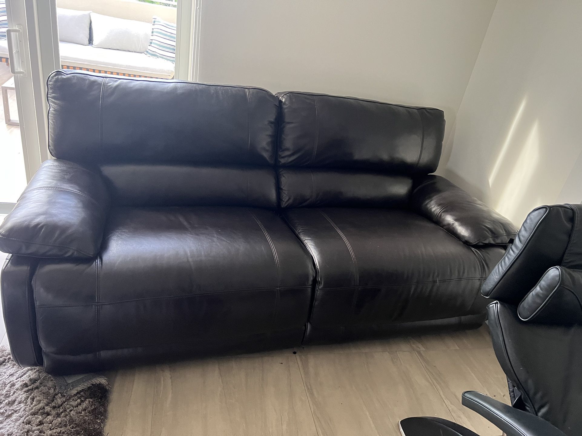 Black Sofa Reclinable 