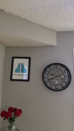 Clock and picture
