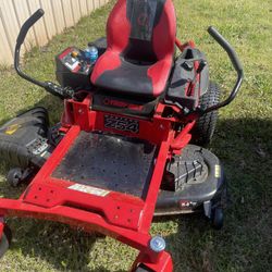 Mustang Lawnmower 