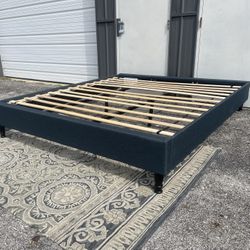 NEW KING  Size Blue Upholstery  Platform Bed Frame 
