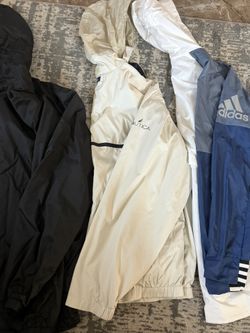 Men’s Size L Windbreaker