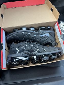 Vapormax size 12 BRAND NEW