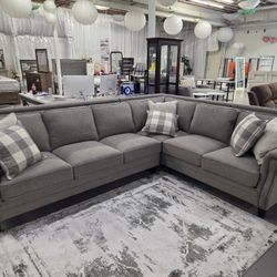 BROWN SECTIONAL 
