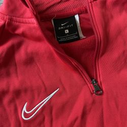 Nike Sweater