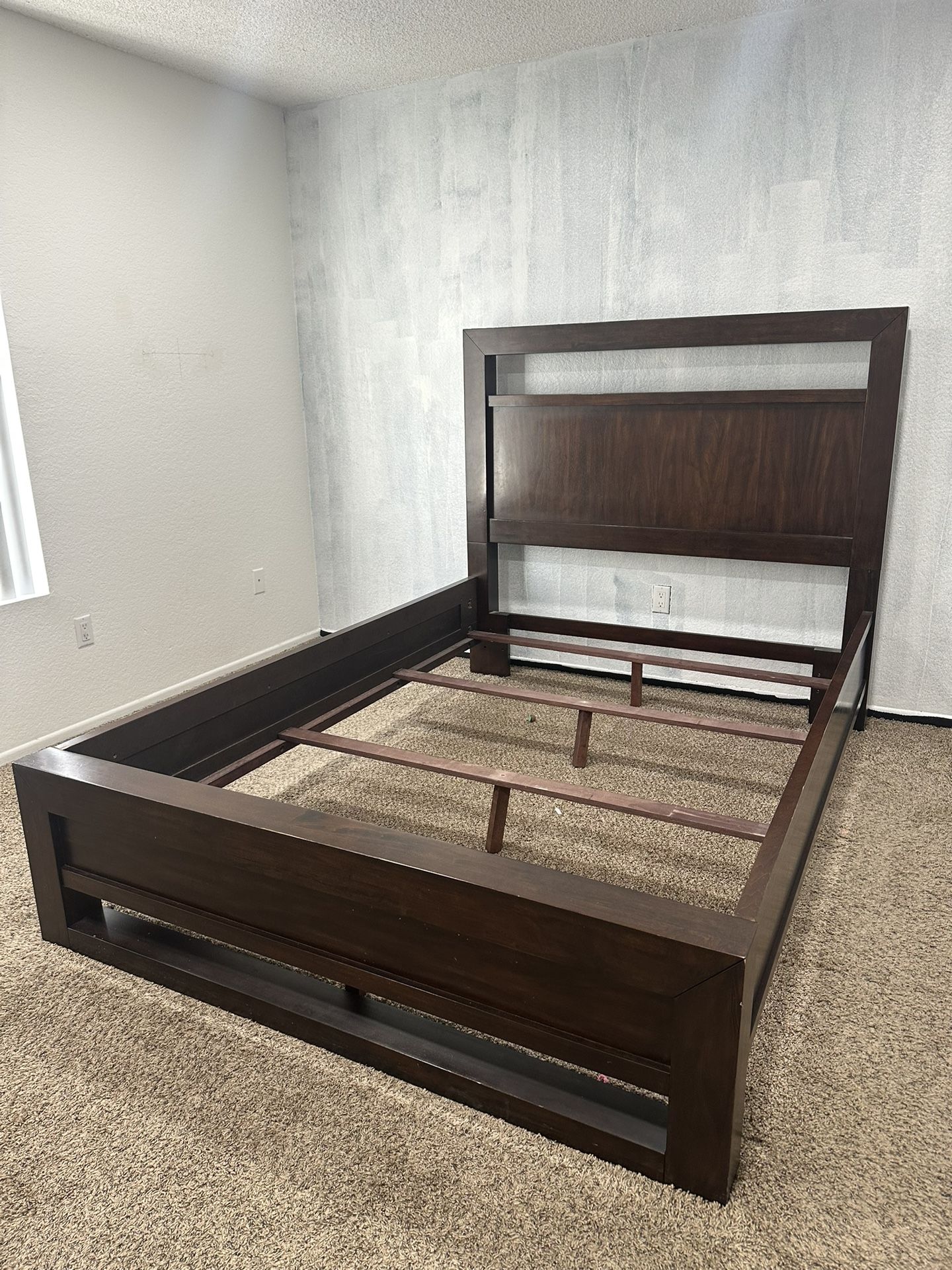 QUEEN BED FRAME