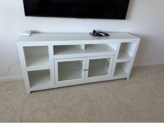 Entertainment stand