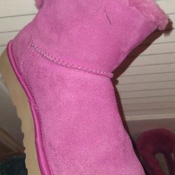 Pink Uggs Boots