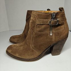 Size 8 US LUCKY BRAND Everalda Buckled Zip Suede Ankle Booties Size Brown Boots