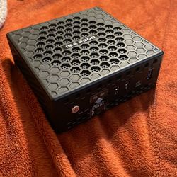 I SA 3300 Zotac ZBOX-CI331NANO