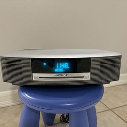 Bose Wave Radio With CD Player 