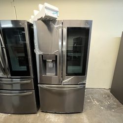LG COUNTER DEPTH SMART CONNECT REFRIGERATOR WITH INSTA VIEW / KNOCK KNOCK