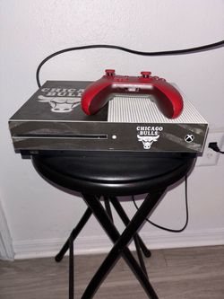Xbox One with Chicago Bulls Skin and Red Controller