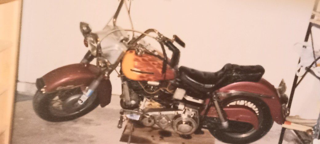 1965 Harley-Davidson FLH panhead