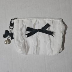 Lace Pleated Bow Pouch