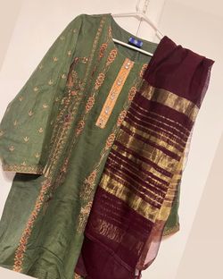 Pakistani Indian Bangladeshi Clothing 