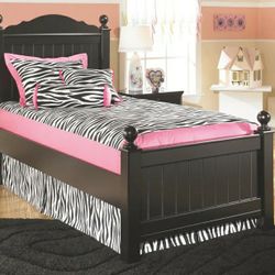 TWIN BED AND NIGHTSTAND 