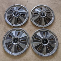 1964-1967 Mustang Hub Caps