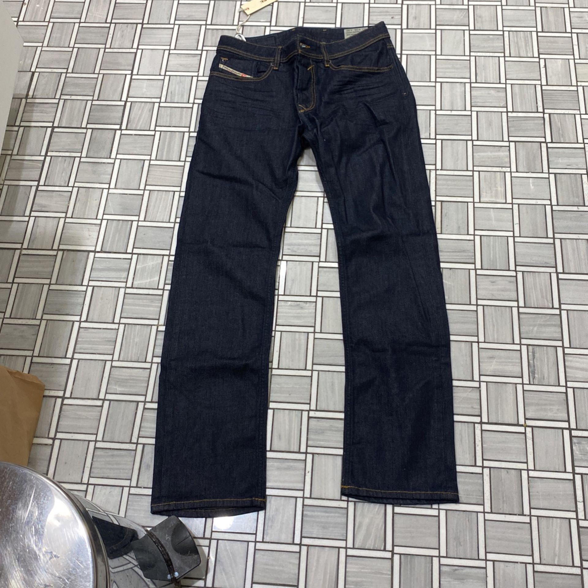 maagd Instrument massa *Brand New With Tags* Diesel Men's Waykee Jeans W29 L33 for Sale in Queens,  NY - OfferUp