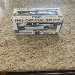 1995 Official Model Truck Brickyard 400 Chevrolet Crew Cab Dually 