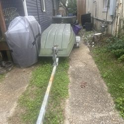 16ft Bass Boat With Trailer / 14ft Jon Boat $1