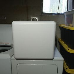 Cooler Never Used 4 Total  Buying All  For Only Ten Dollars Local Pickup Only