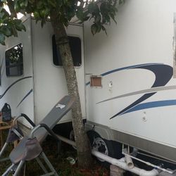 2005 Sunnybrook RV Trailer Moto home 