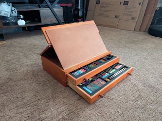Wooden art easel table set