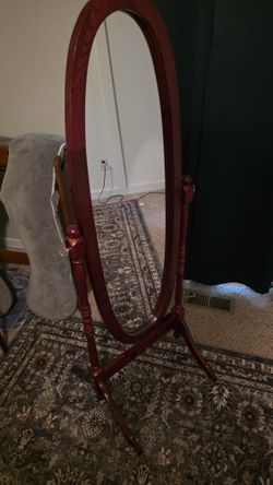 Oval Standing Mirror