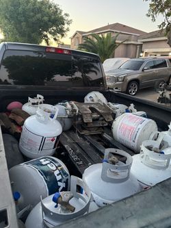 Propane Tanks Lot of Several