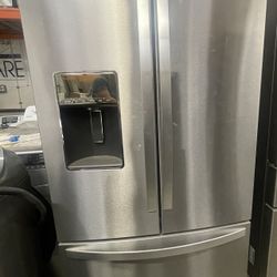 Whirlpool Refrigerator 