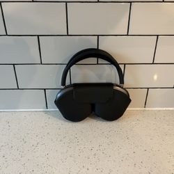 AirPod Pro Max