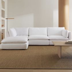 White West Elm Couch - 4 Piece Sectional - Great Condition - Bought For $5000