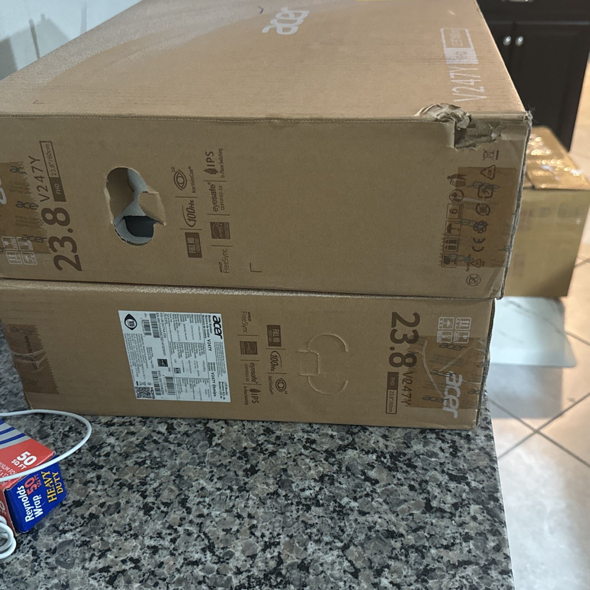 Acer Desk Top V247Y
