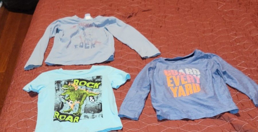 Size 5T boys small bag