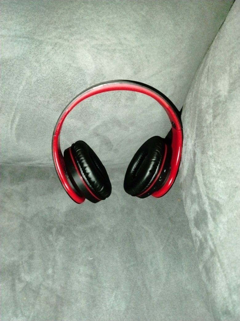 ZIHNIO Headphones for Sale in The Bronx, NY - OfferUp