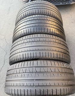 285 45 22 Pirelli I'm selling this set of tires with 80% life left on all 4
